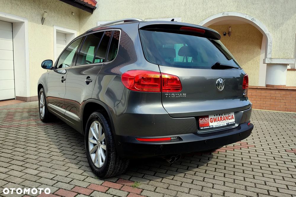Volkswagen Tiguan - 8