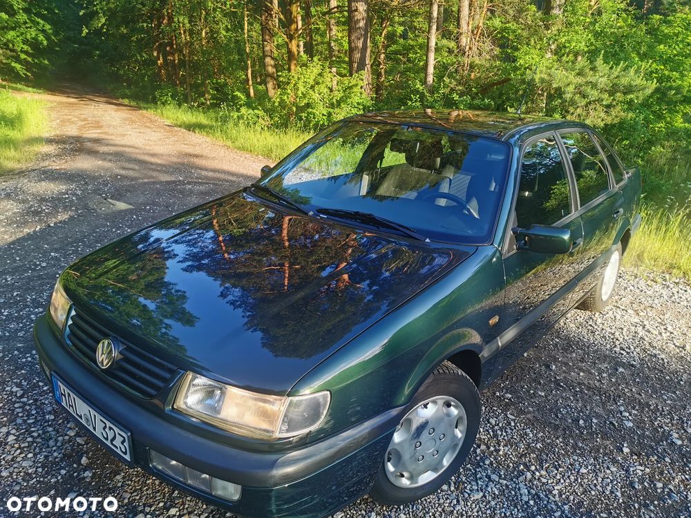 Volkswagen Passat 1.8 GL - 3