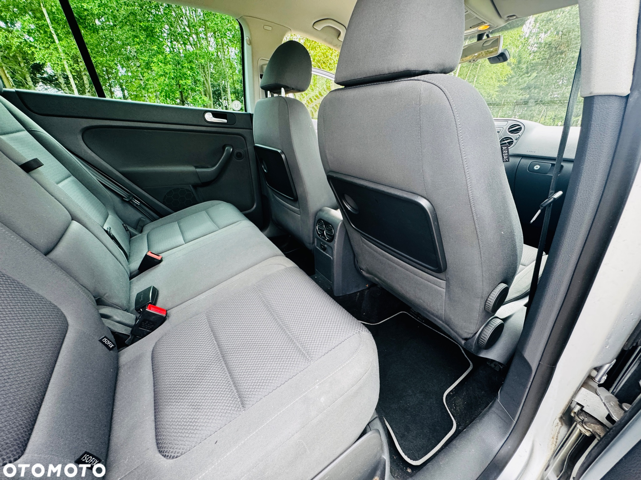 Volkswagen Golf 1.9 TDI DSG DPF Comfortline - 18