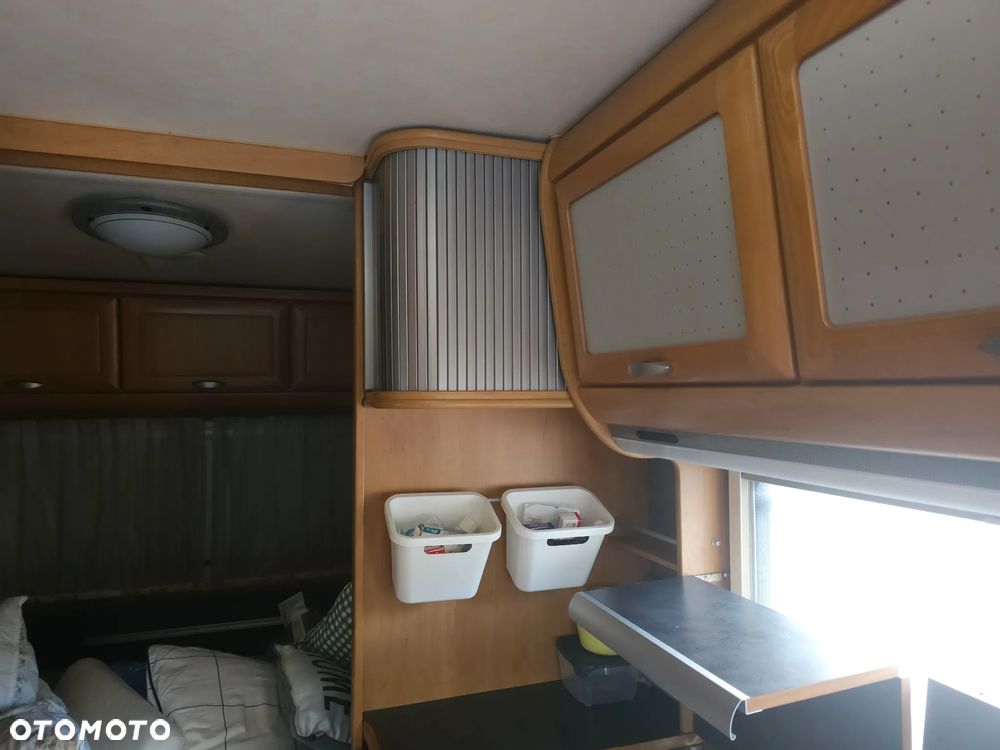 Hymer-Eriba Nova Swing 462A - 20