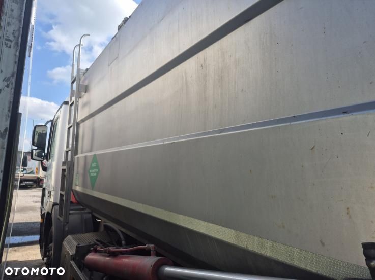 Mercedes-Benz Actros 2532 BlueTec 5 - 4
