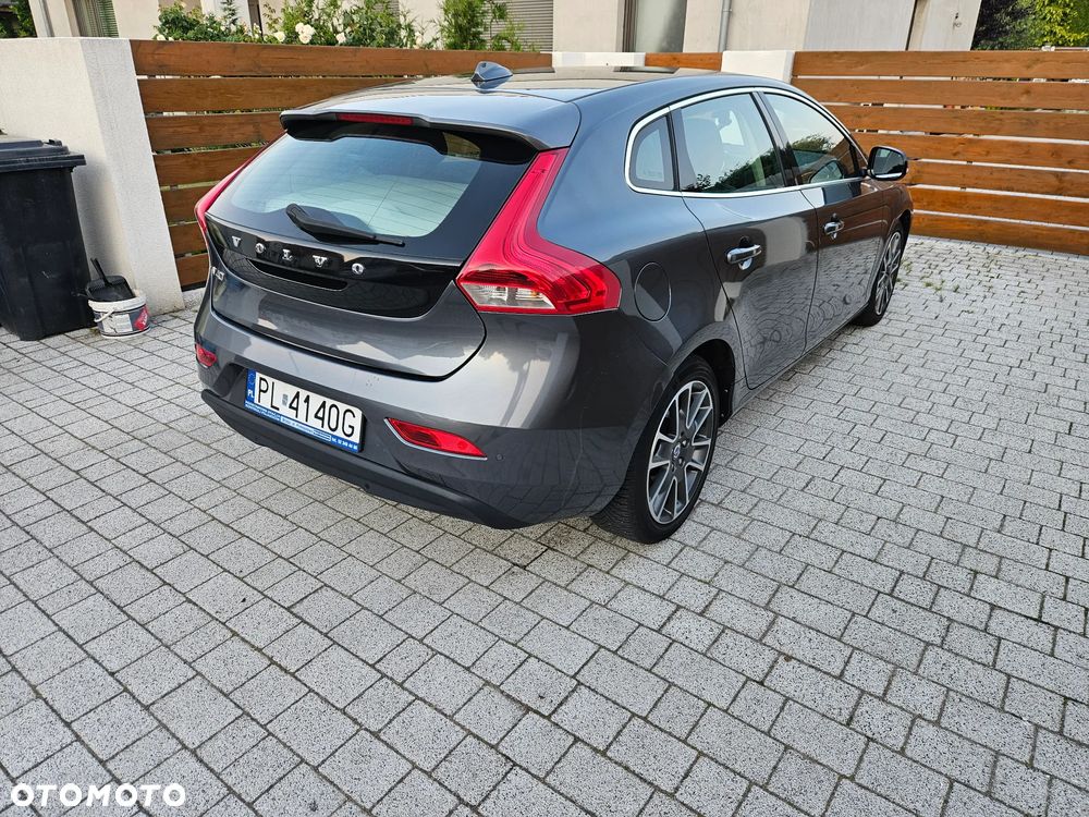 Volvo V40 D2 - 5