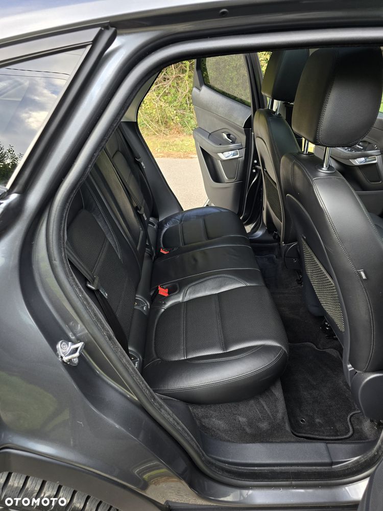Jaguar E-Pace 2.0 i4D AWD HSE - 26