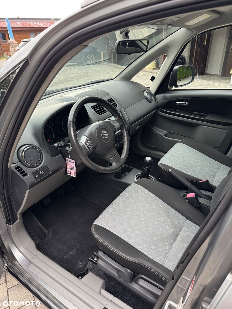 Suzuki SX4 1.6 VVT 4x4 Limited - 9