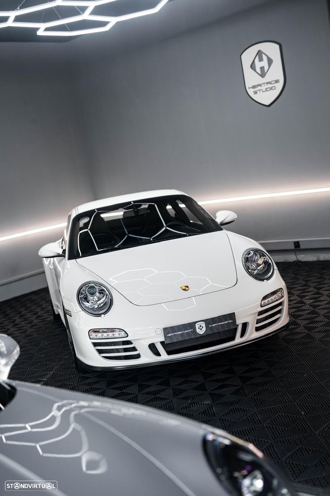 Porsche 911 (997) - 1