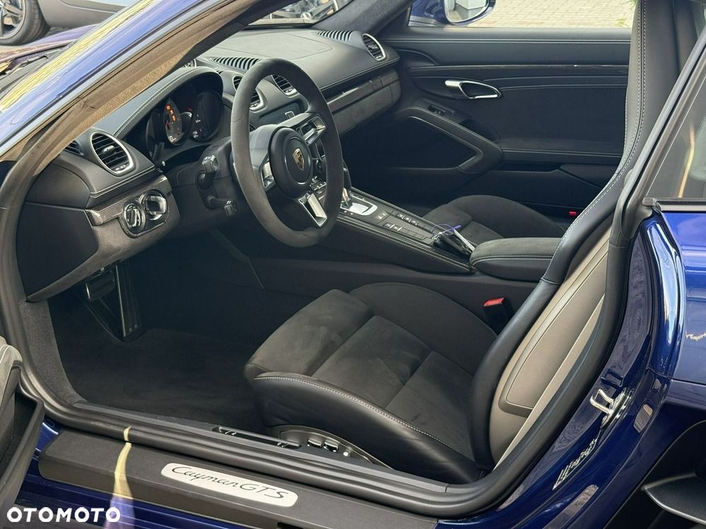 Porsche 718 Cayman GTS 4.0 PDK - 24