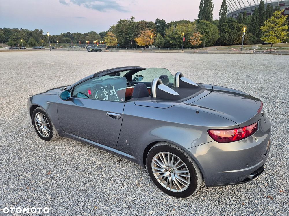 Alfa Romeo Spider 2.4JTDM - 3
