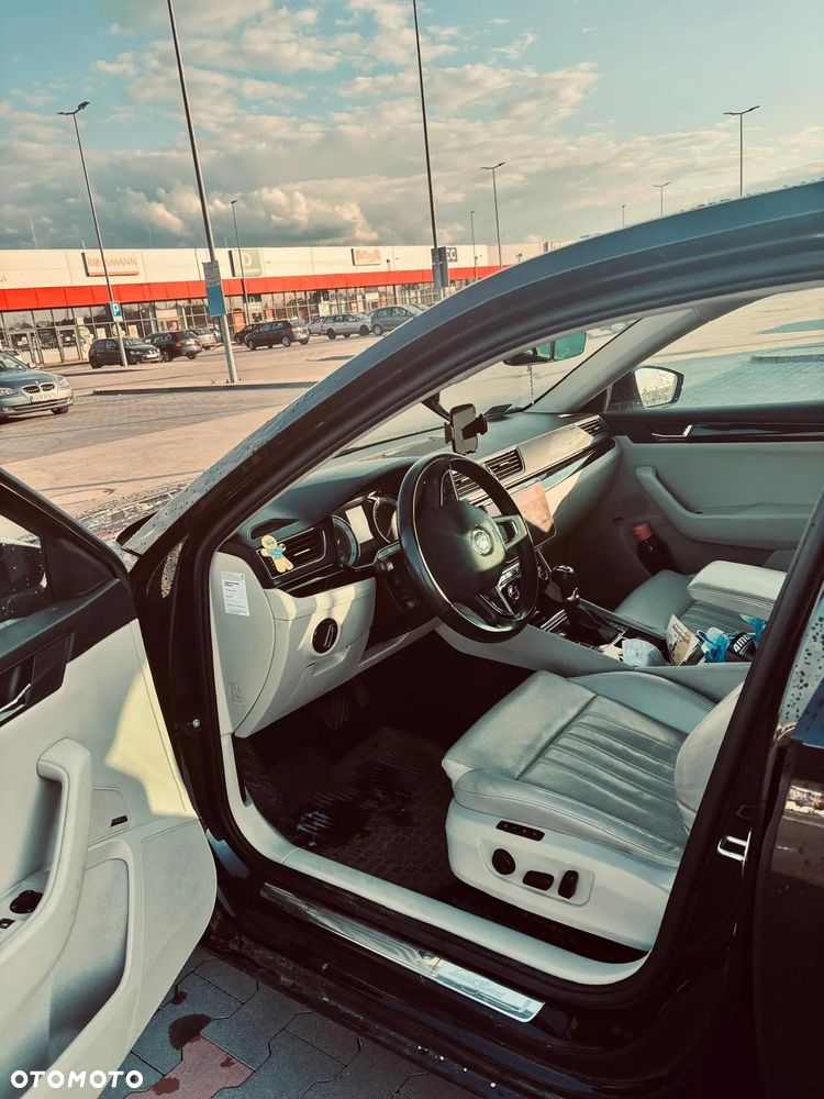 Skoda Superb 2.0 TSI 4x4 L&K DSG - 7