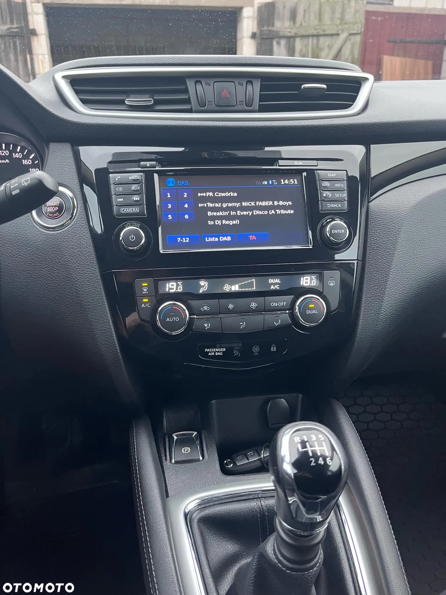 Nissan Qashqai 1.6 DCi 4x4 N-Connecta - 13