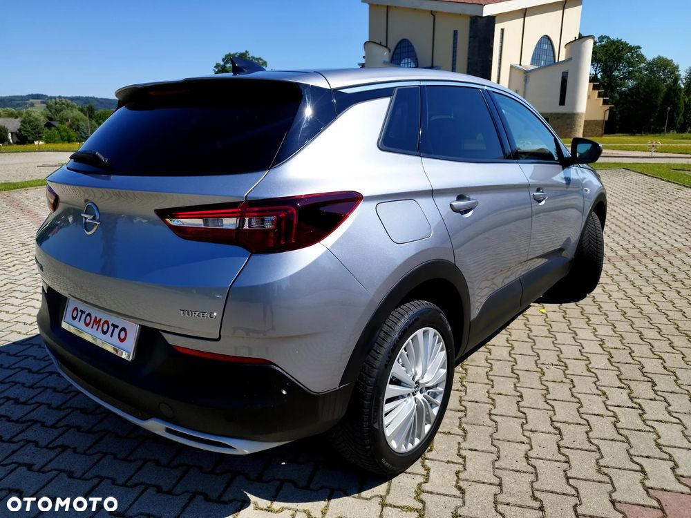 Opel Grandland X 1.2 Start/Stop Business Elegance - 5