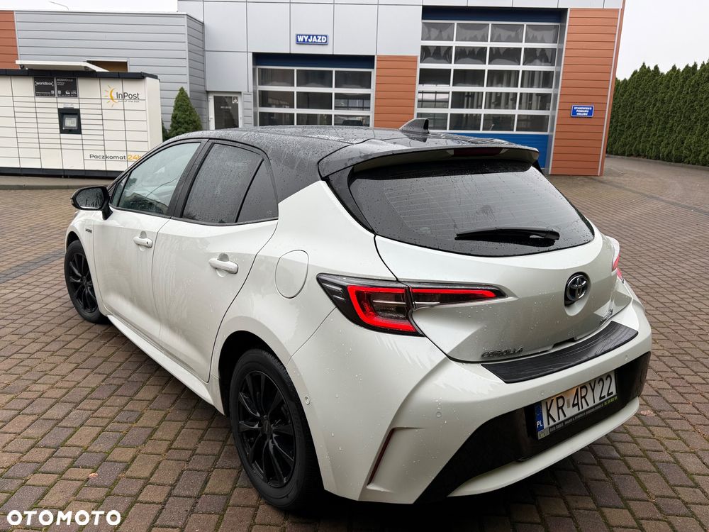 Toyota Corolla 1.8 Hybrid Active - 10