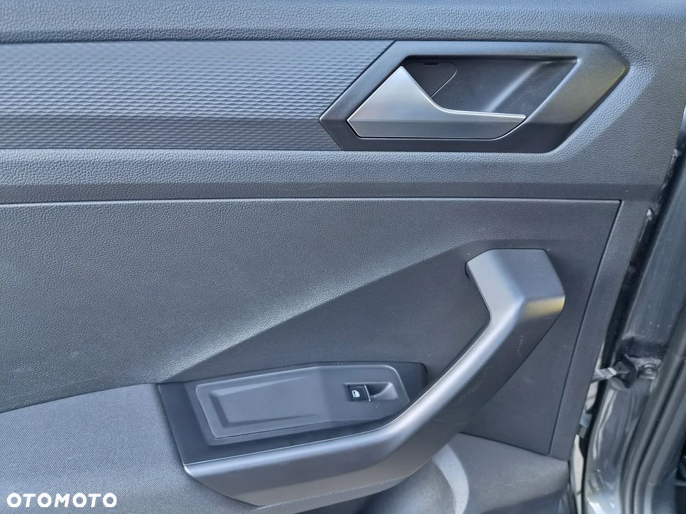 Volkswagen T-Roc 1.5 TSI ACT Advance DSG - 23