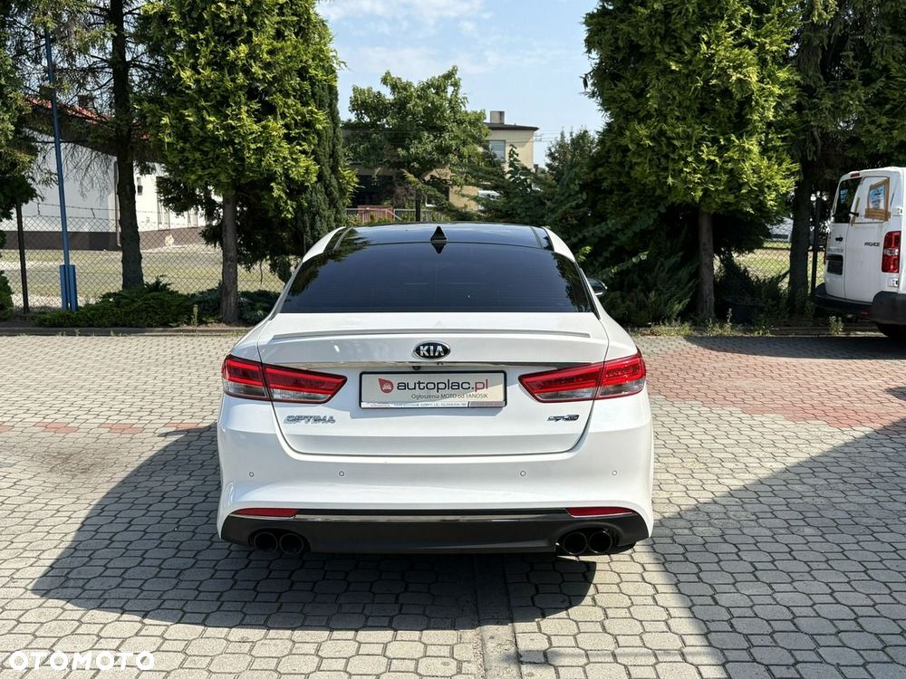 Kia Optima - 6