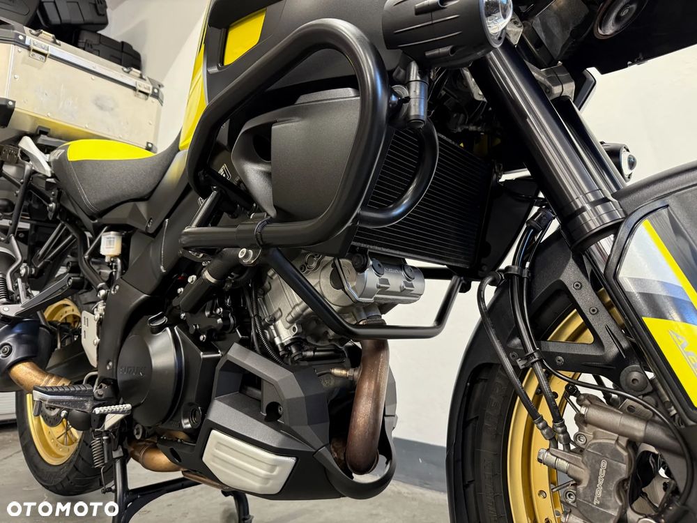 Suzuki V-STROM - 27