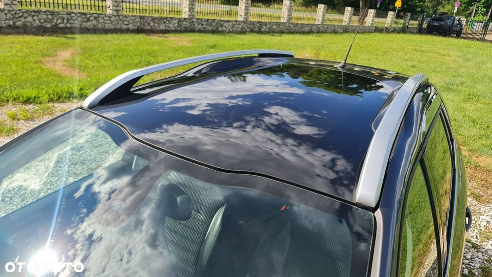 Peugeot 2008 1.6 e-HDi Allure S&S - 39