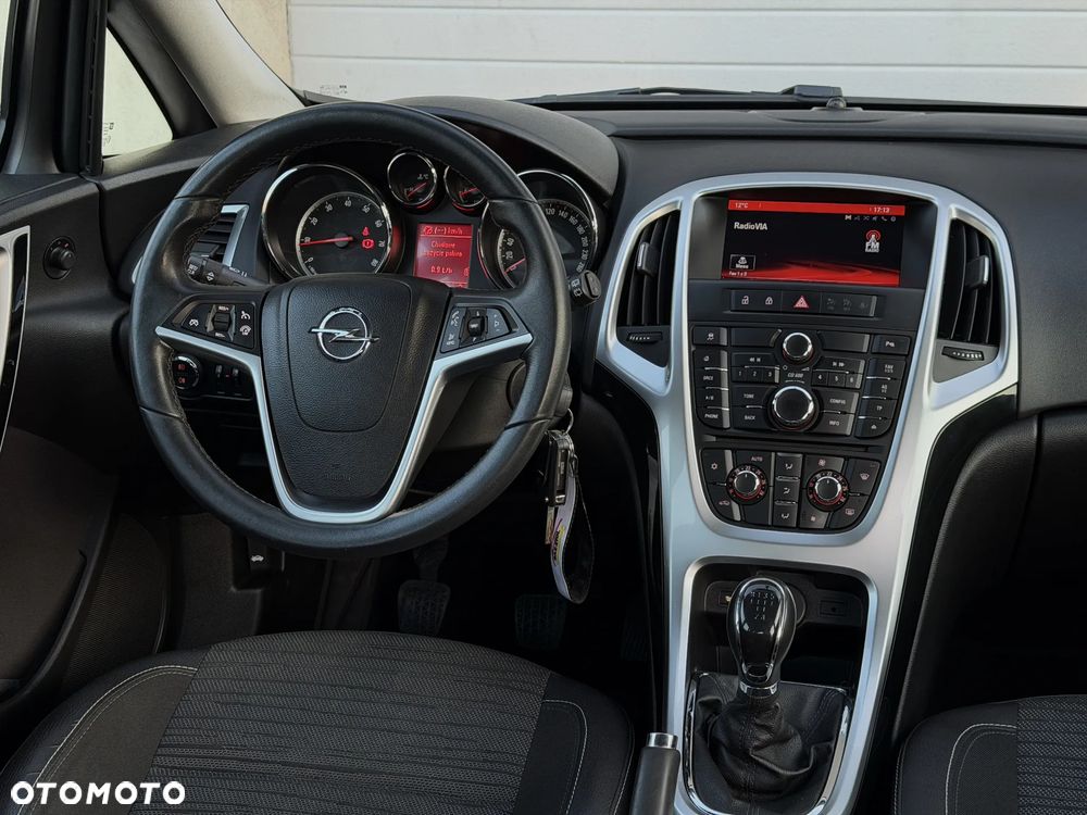 Opel Astra 1.6 Cosmo - 21