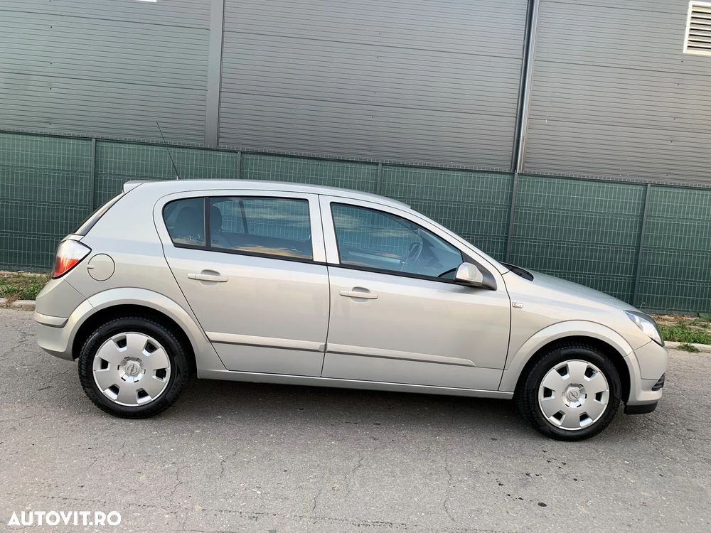 Opel Astra - 1