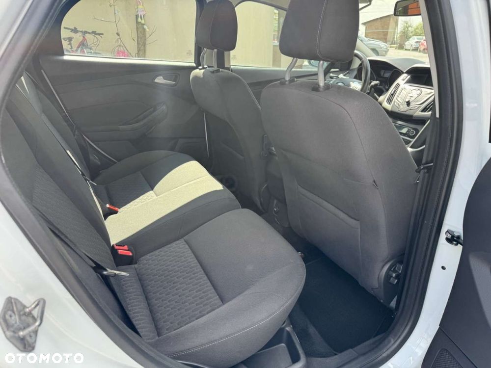 Ford Focus - 17