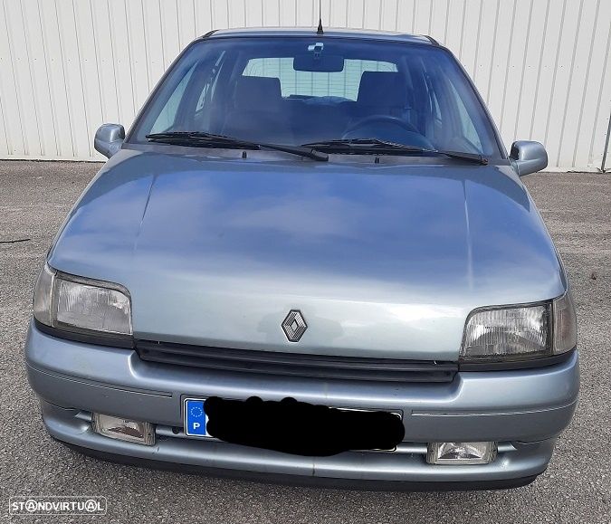 Renault Clio 1.9 RT - 3