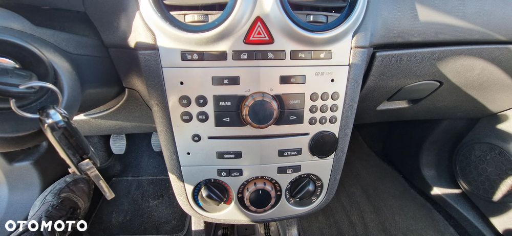 Opel Corsa 1.4 16V Color Stripes - 20