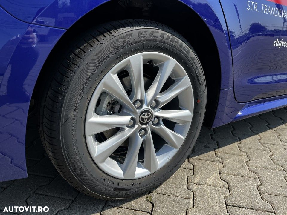 Toyota Corolla - 14