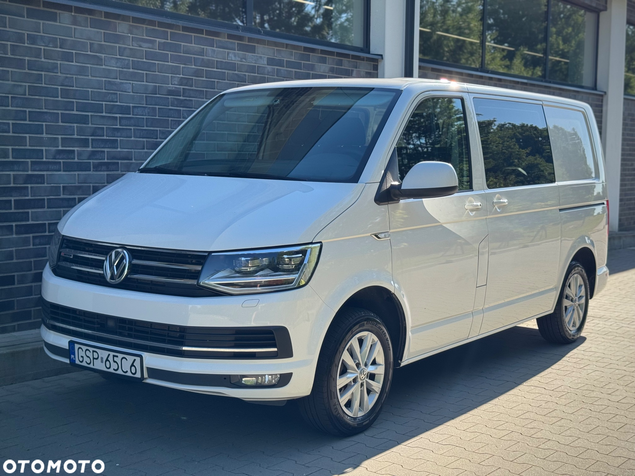 Volkswagen Transporter - 4