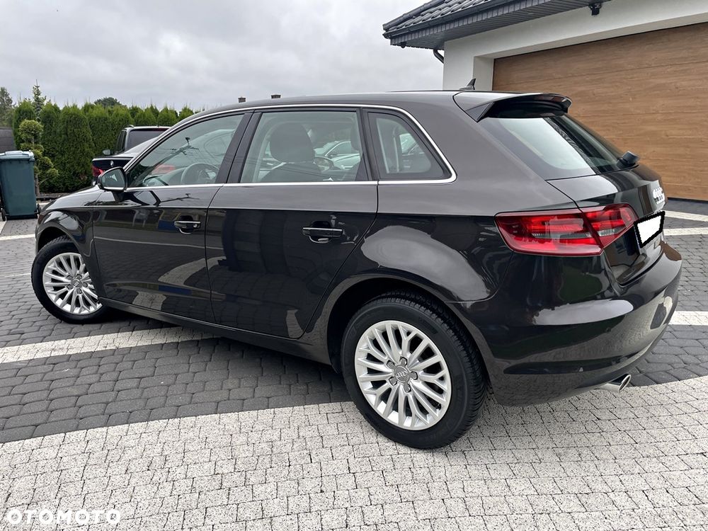 Audi A3 Sportback 1.6 TDI(clean diesel) Ambition - 12