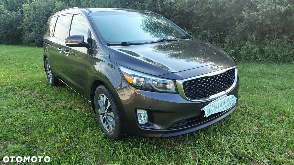 Kia Sedona 3.8 V6 LX - 17