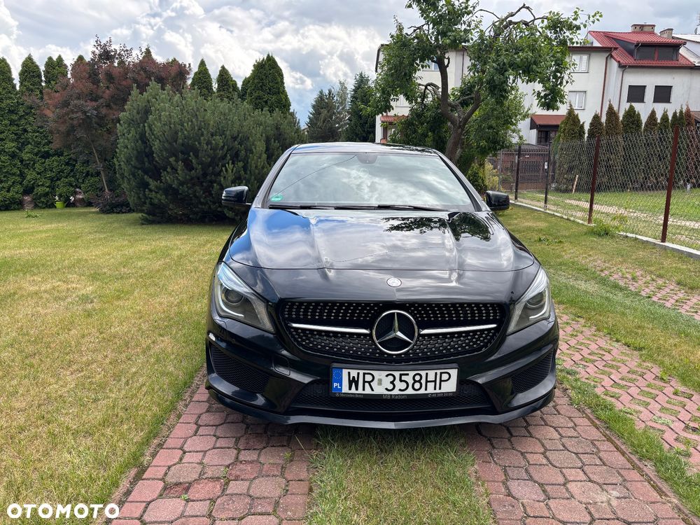 Mercedes-Benz CLA 180 AMG Line - 3