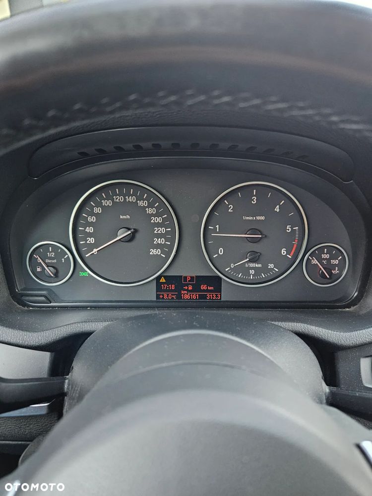 BMW X3 xDrive20d - 13