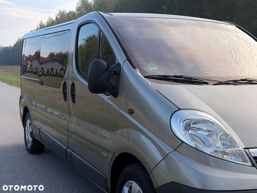 Opel Vivaro L2H1 2.9t - 11