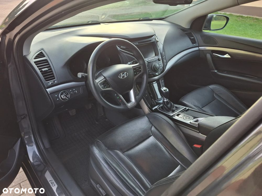 Hyundai i40 i40cw 1.6 Fifa World Cup Edition - 23