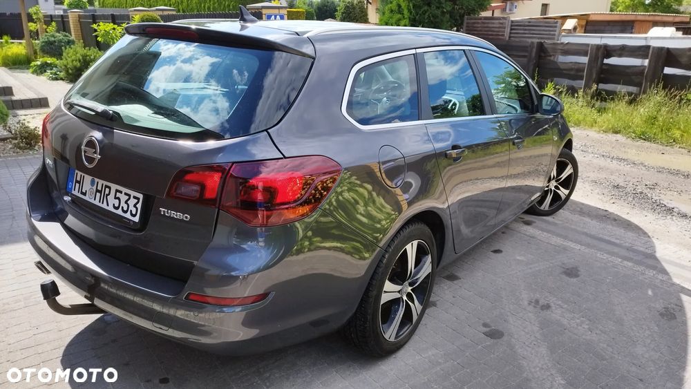 Opel Astra 1.4 T Cosmo - 6