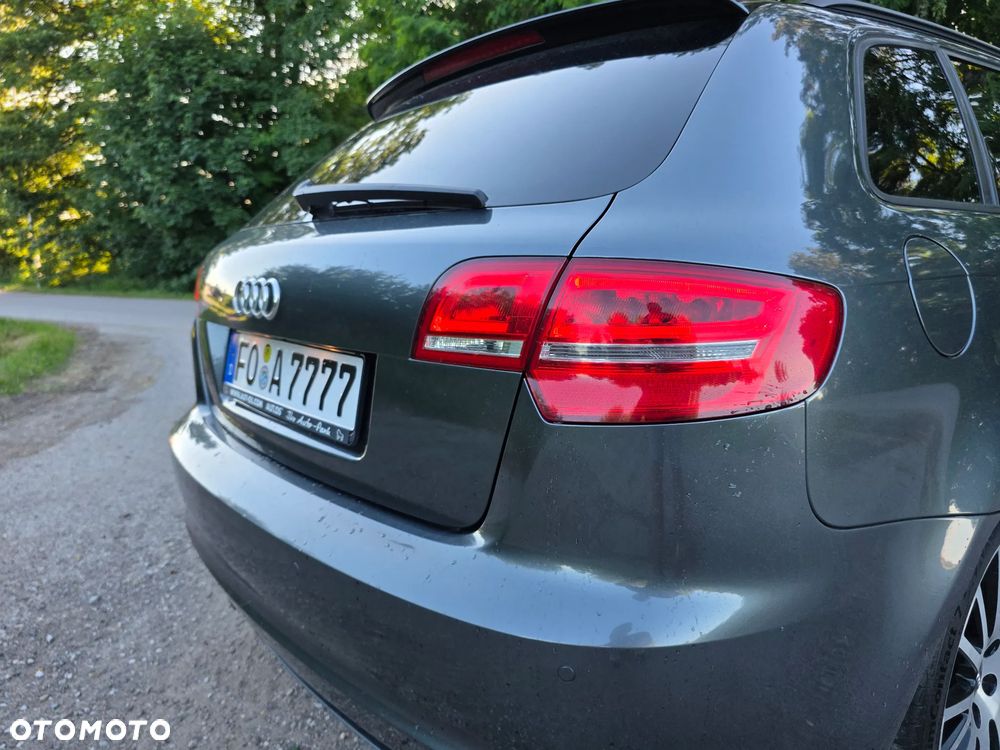 Audi A3 Sportback 2.0 TDI DPF S line Sportpaket - 13