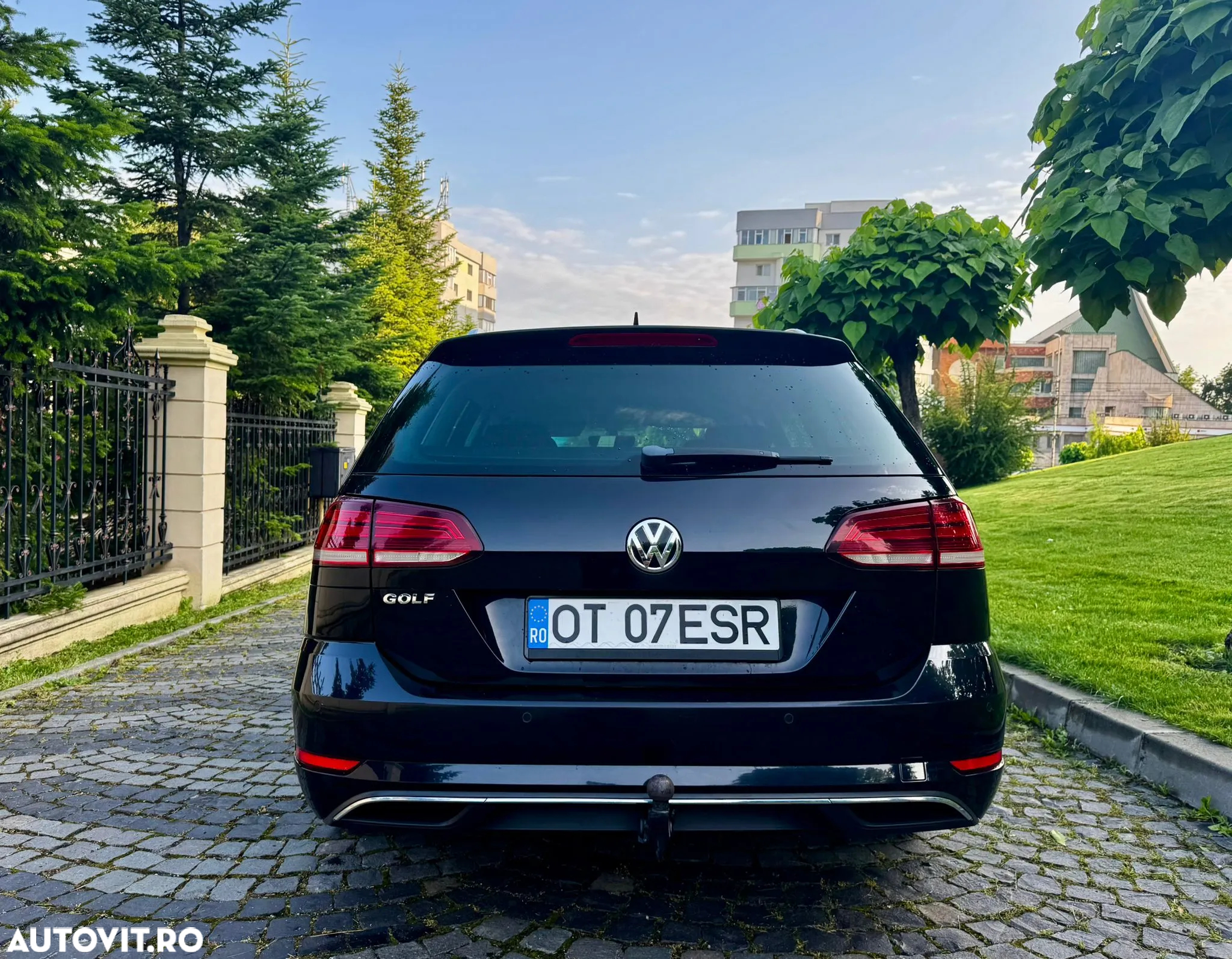 Volkswagen Golf 2.0 TDI Comfortline - 13