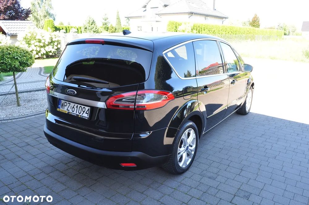 Ford S-Max 2.0 TDCi DPF Titanium - 4