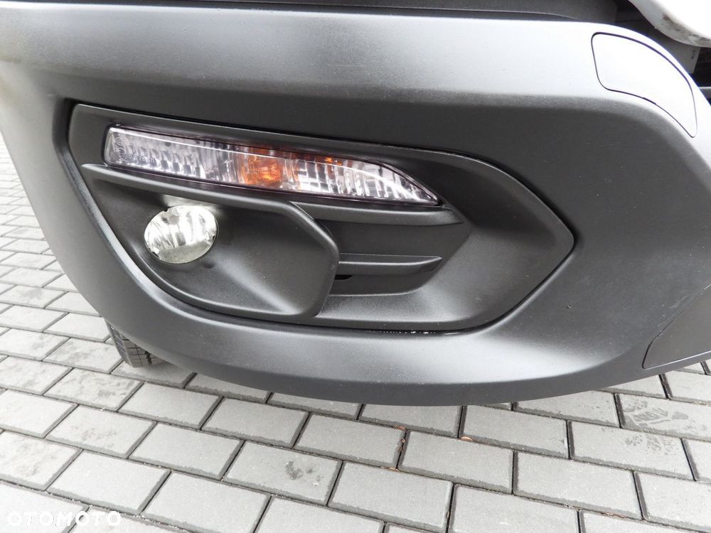 Iveco DAILY 35C16 WYWROTKA PODWÓJNA KABINA DOKA 6 MIEJSC TEMPOMAT BLIŹNIACZE KOŁA KLIMATYZACJA  160KM - 20