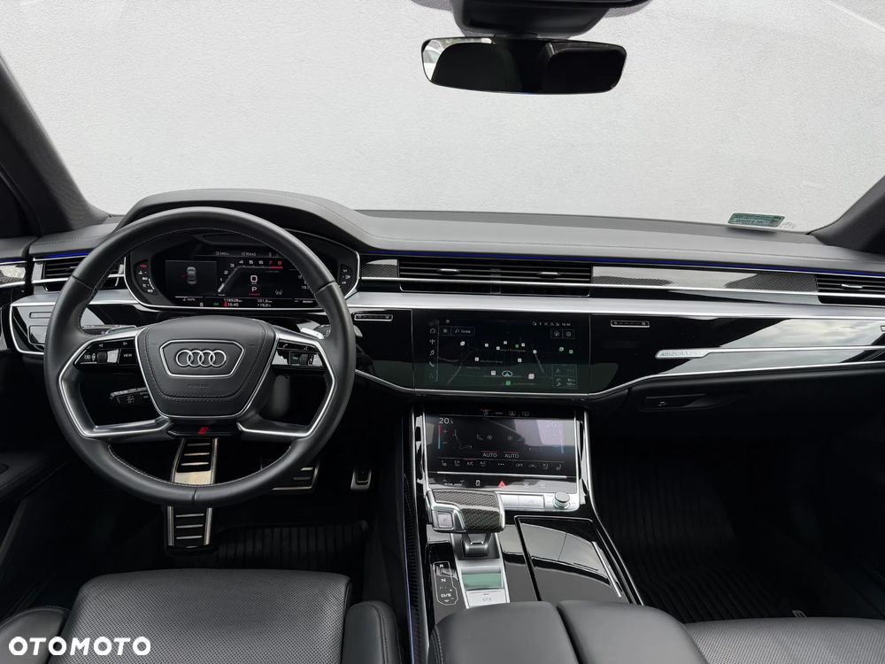 Audi S8 - 15