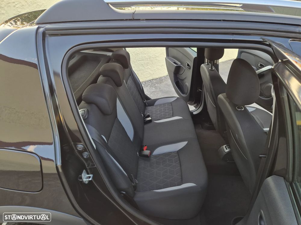 Dacia Sandero 0.9 TCe Stepway - 7