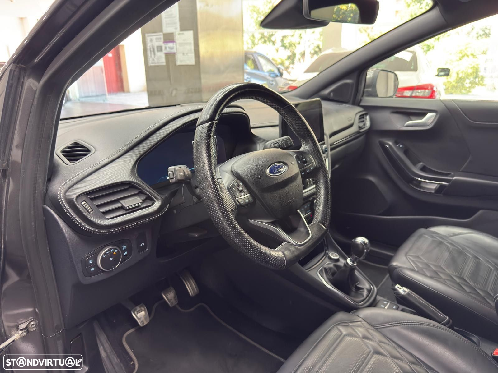 Ford Puma 1.0 EcoBoost MHEV ST-Line Vignale - 42