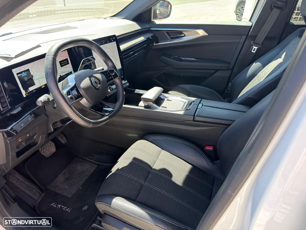 Renault Austral 1.2 E-Tech Full Hybrid Evolution - 8