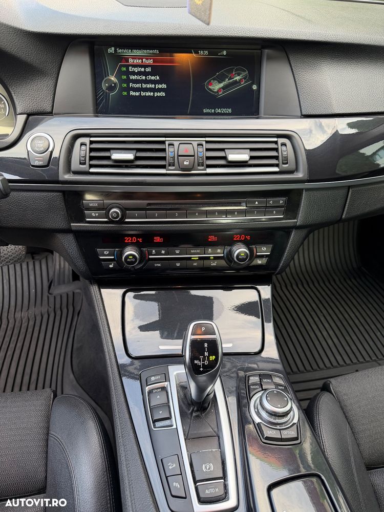 BMW 5 Series 2012 — imagine 9
