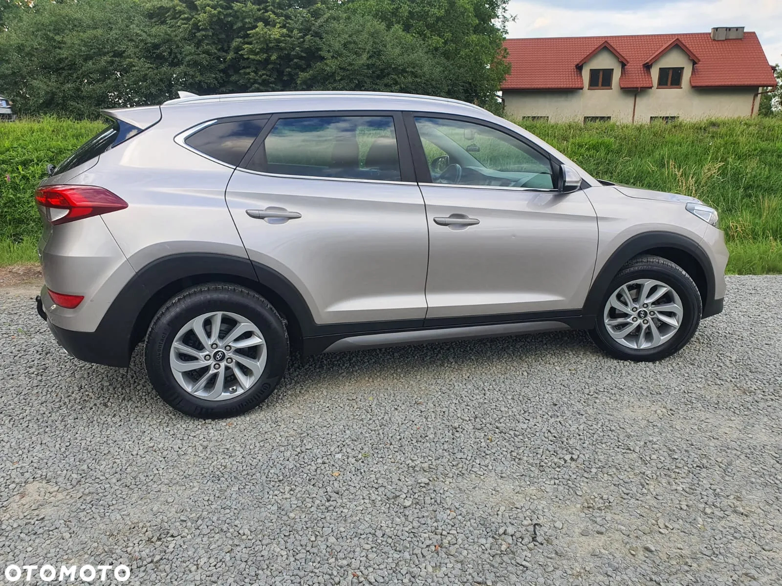 Hyundai Tucson 2.0 CRDI BlueDrive Comfort 2WD - 4