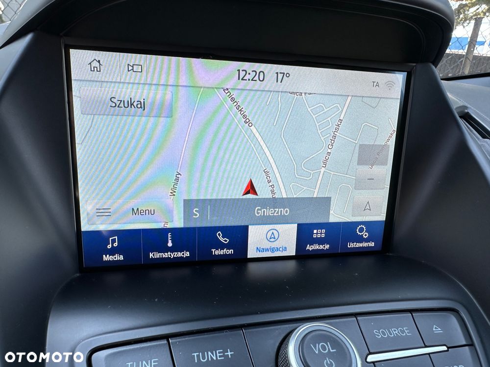 Ford Kuga 1.5 EcoBoost 2x4 ST-Line - 11