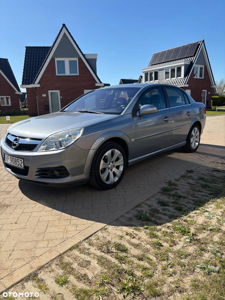 Opel Vectra 1.8 - 4