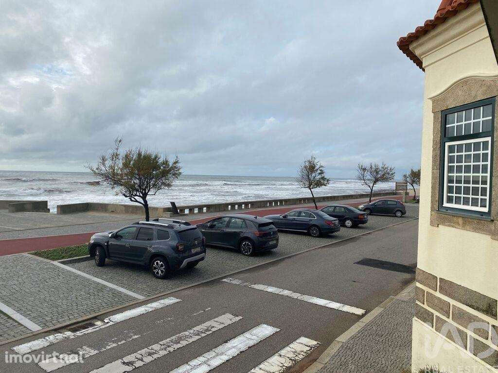 Casa / Villa T5 em São Félix da Marinha de 516,00 m2 - Grande imagem: 2/26