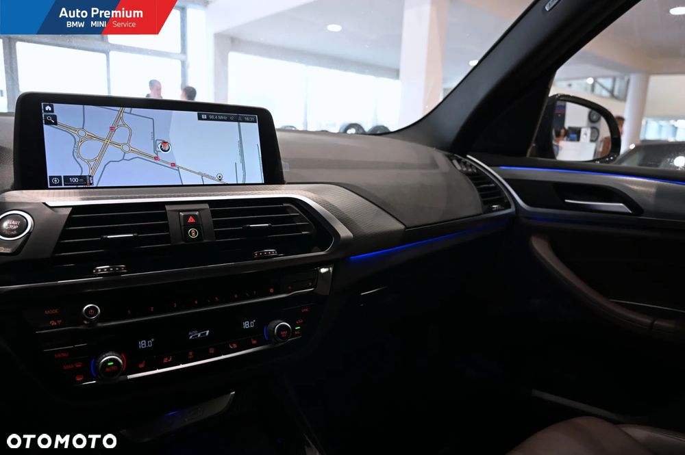 BMW X3 xDrive20i - 9