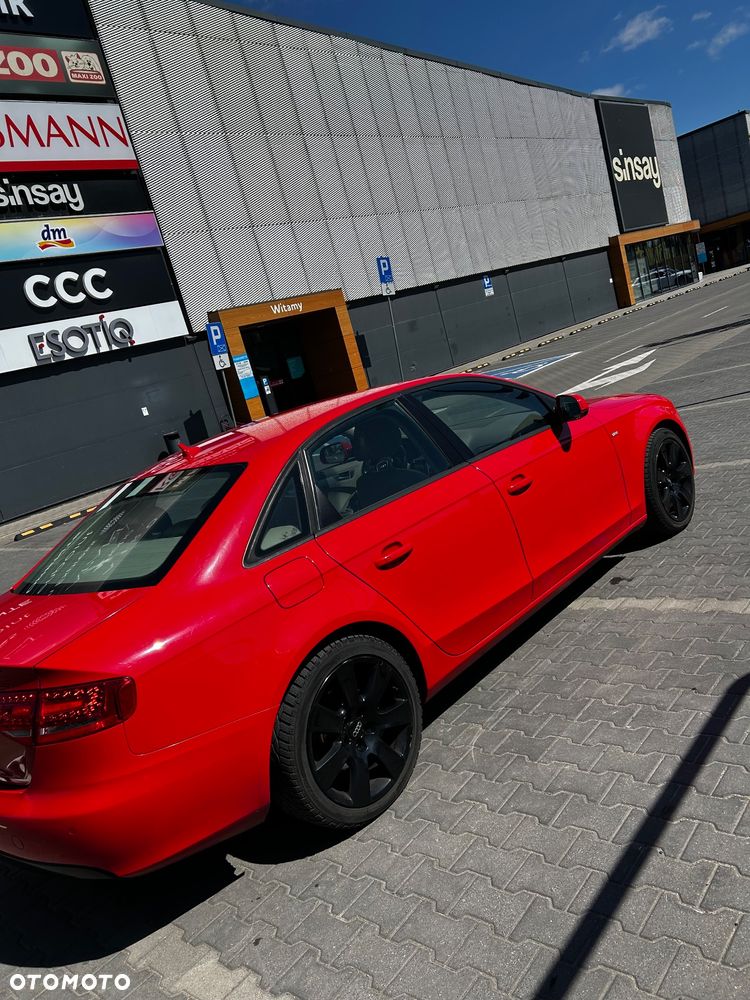 Audi A4 Limousine - 6