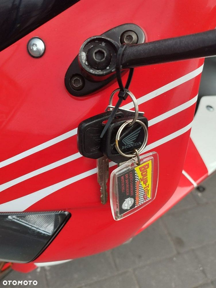 Honda CBR - 2