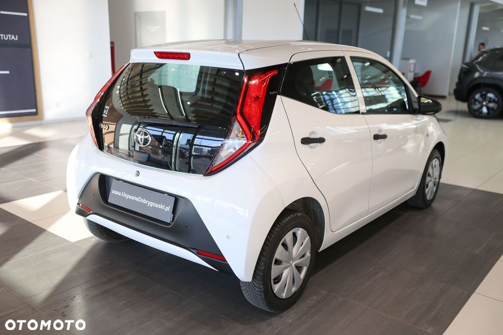 Toyota Aygo - 13
